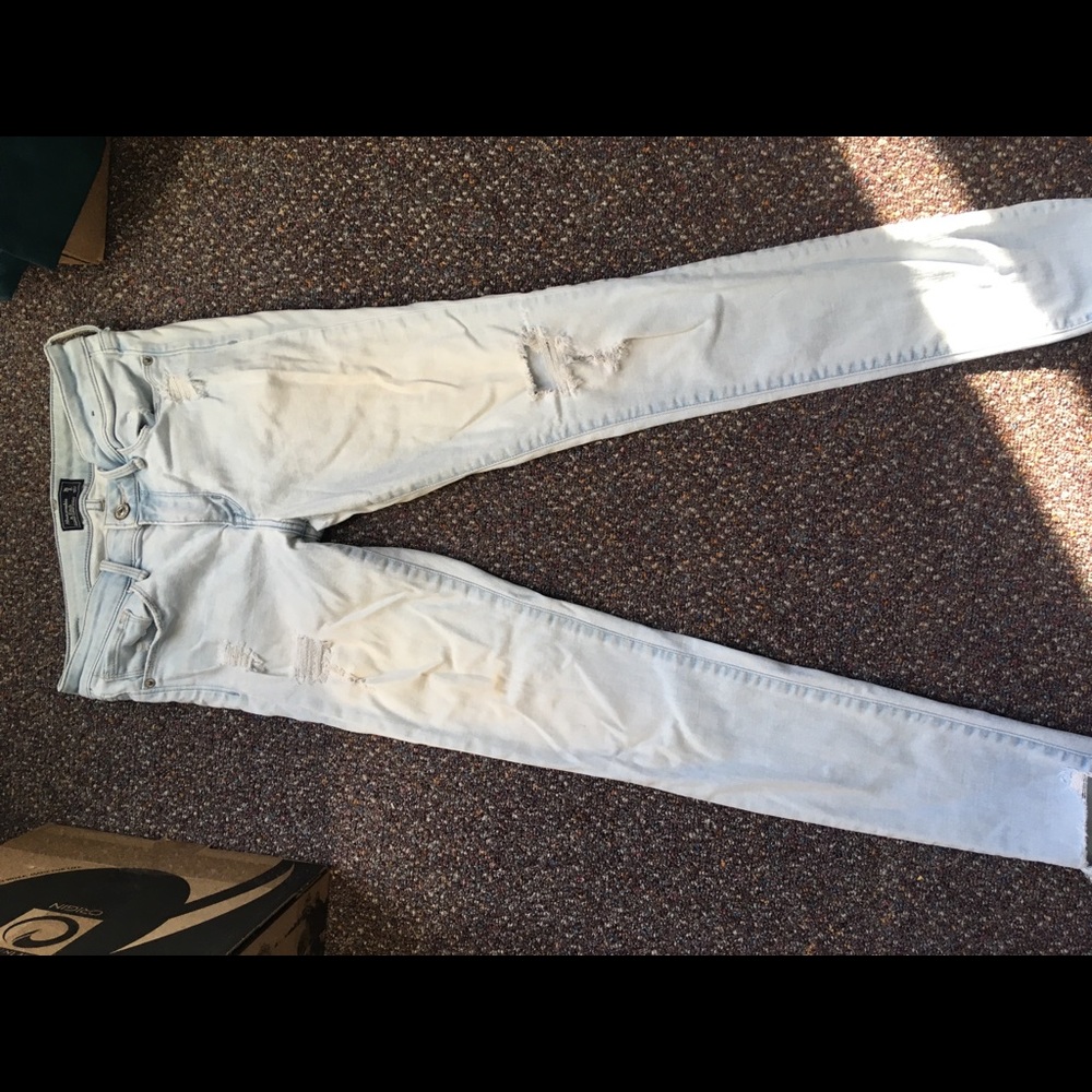A&F Harper Super Skinny Jeans size 26